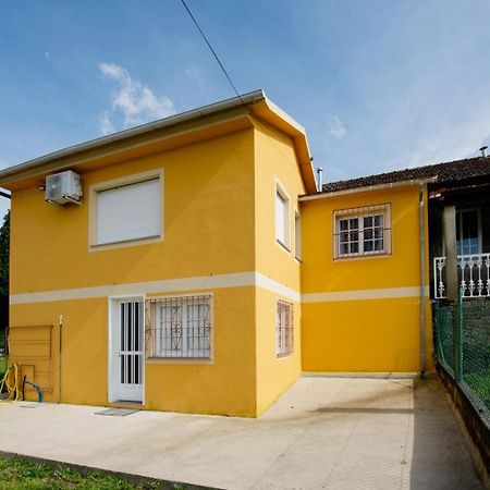 Apartamento Duplex Dos Habitaciones Mondariz Exteriér fotografie